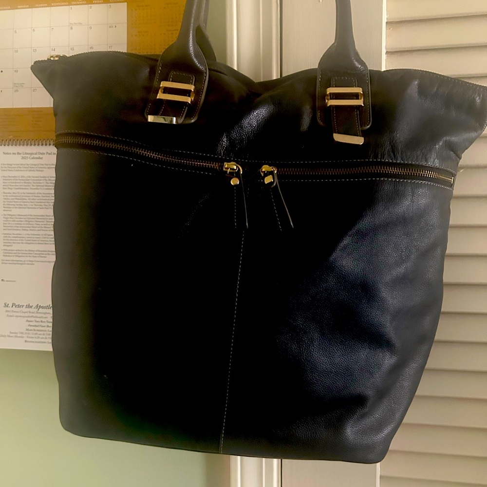 Chic Black Leather Tote Bag